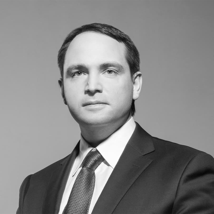 Александр Устинов