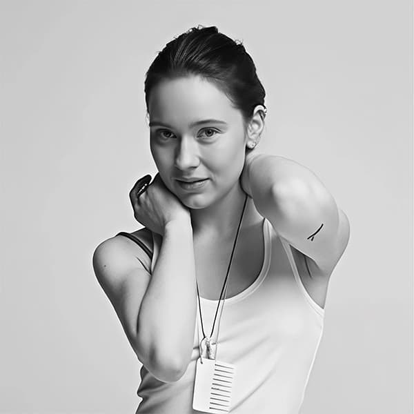 Элиза Вас