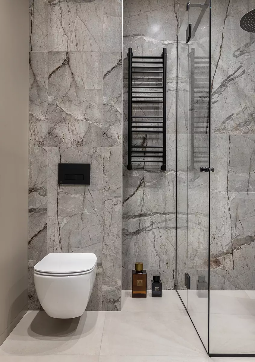 Изумрудные акценты в интерьере квартиры для молодого бизнесмена — проект Ксении Мицкевич