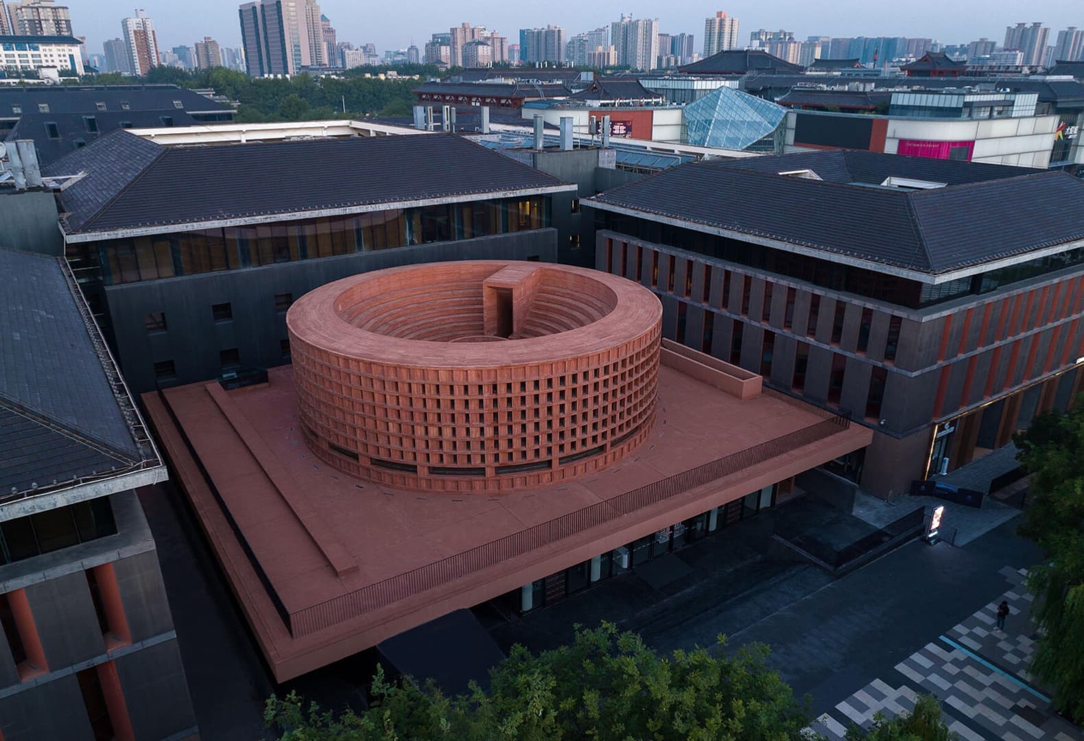 Neri&Hu: The Urban Monument / Qujiang Museum of Fine Arts. Фото: Neri&Hu