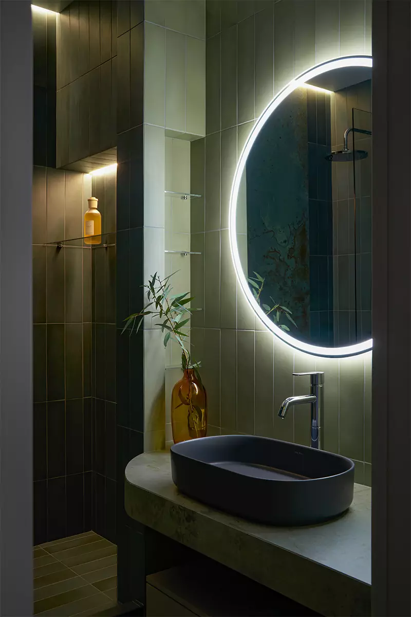 Колоритный интерьер квартиры для молодой девушки — проект Натальи Ливады и Ирины Черкашиной