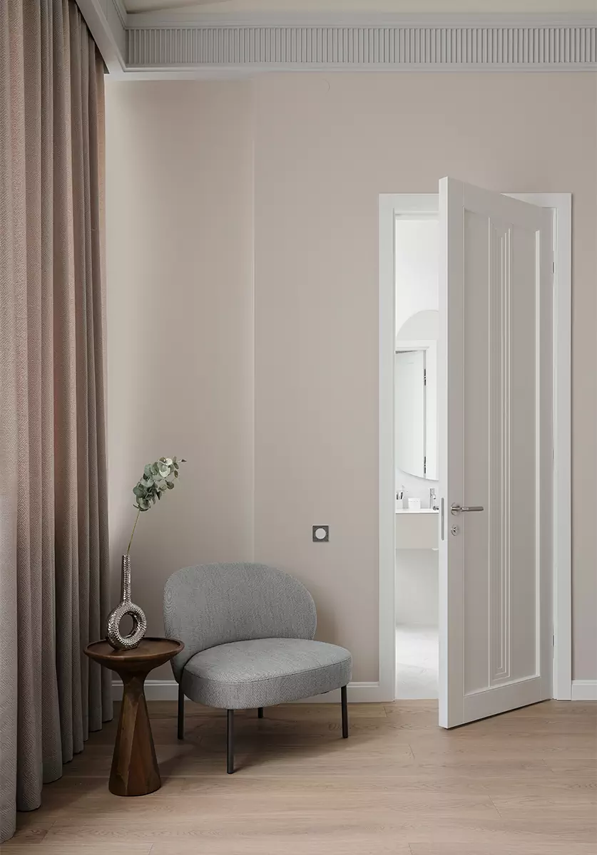 Наполненный светом интерьер мансардной квартиры в историческом доме — проект Аллы Сеничевой