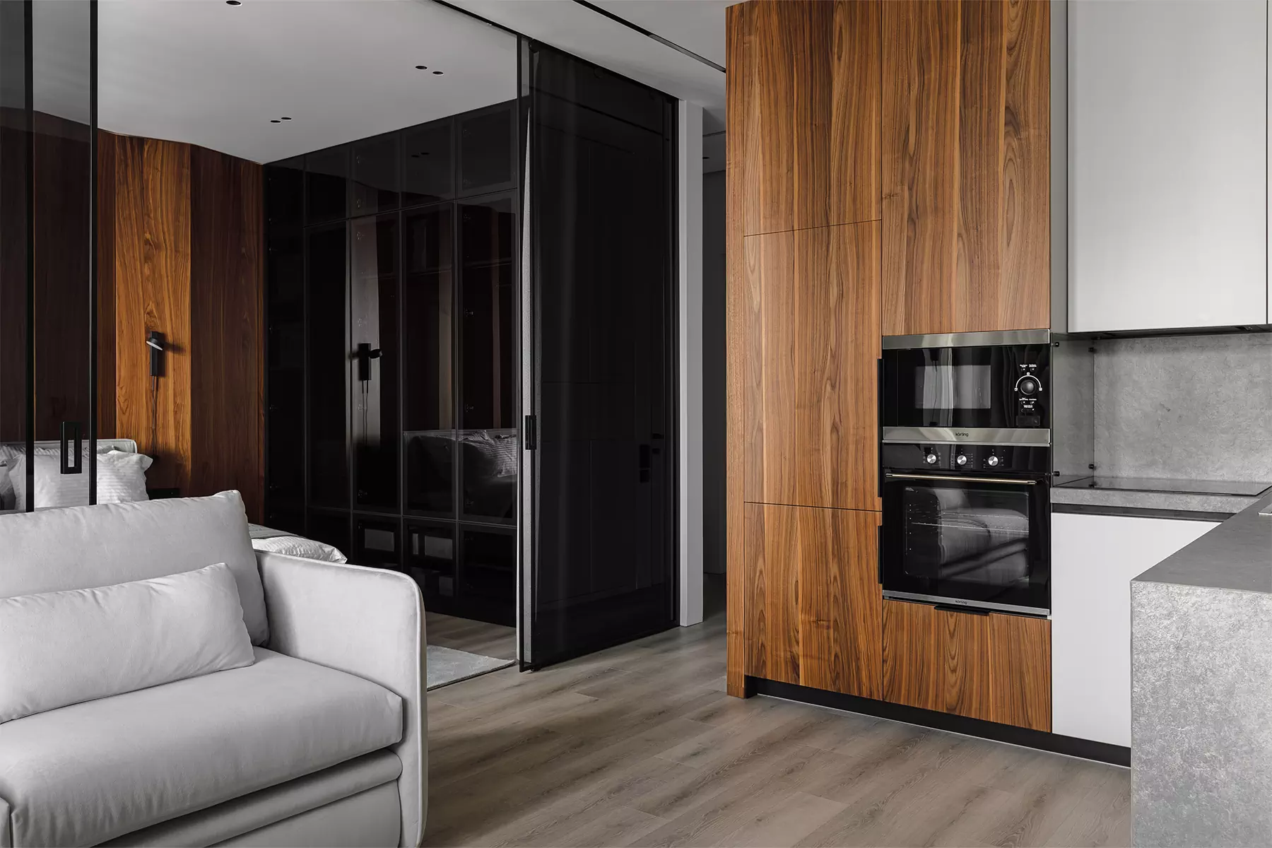 Природные фактуры в интерьере небольшой квартиры под сдачу в аренду — проект Михаила Иванцова