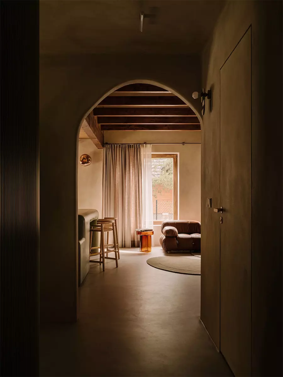 Интерьер дома в польском лесу, наполненный культовыми предметами дизайна — проект dobrowolska.studio & Coucou Interiors