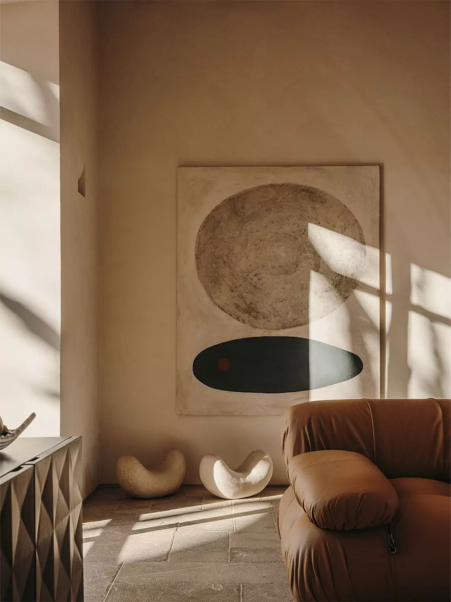 Баланс исторического наследия и современности в интерьере старинной усадьбы на Майорке – проект Фелиу Руллана и Виктории Видаль