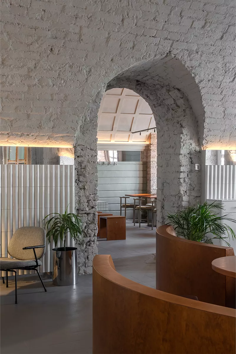 Переосмысление интерьера екатеринбургского кафе – проект дизайн-бюро Zavod11 и Дмитрия Погодина