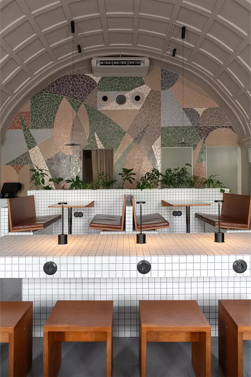 Переосмысление интерьера екатеринбургского кафе – проект дизайн-бюро Zavod11 и Дмитрия Погодина