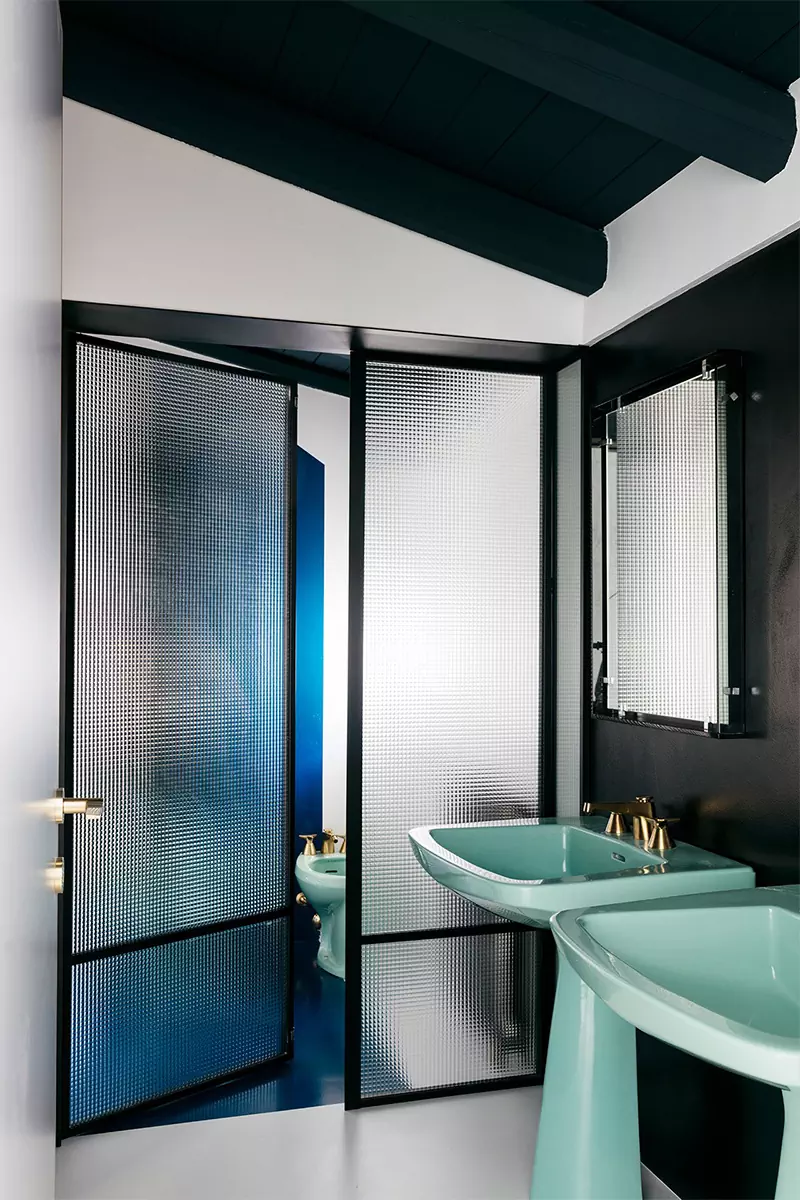 Сюрреалистичный интерьер бутик-отеля в королевском палаццо XIV века — проект Анны-Марии Энсельми