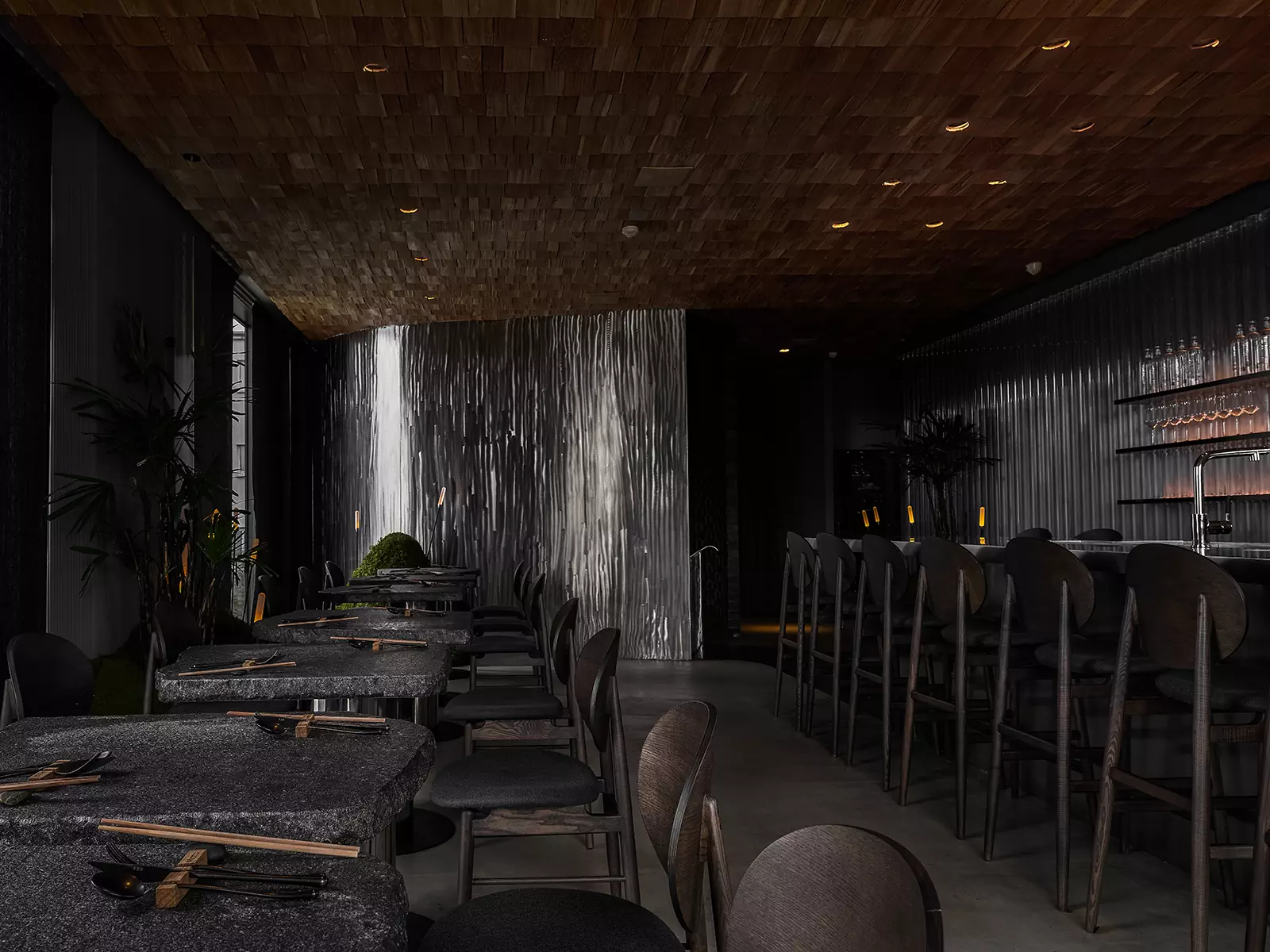 Matsu Izakaya & Roku bar: японская традиция и современный дизайн в сердце Калининграда — проект DA bureau