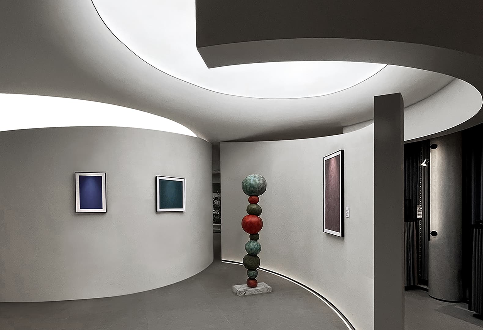 Topway Space Design: Выставочный зал для бренда художественных красок Kabel