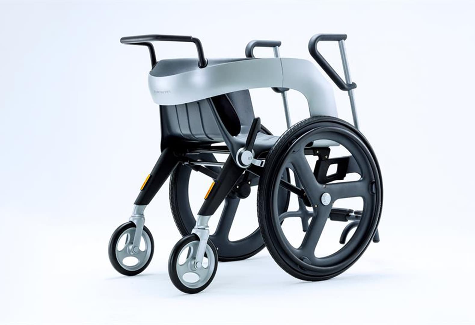 Многофункциональная инвалидная коляска EPICURSUS. Фото: James Dyson Award