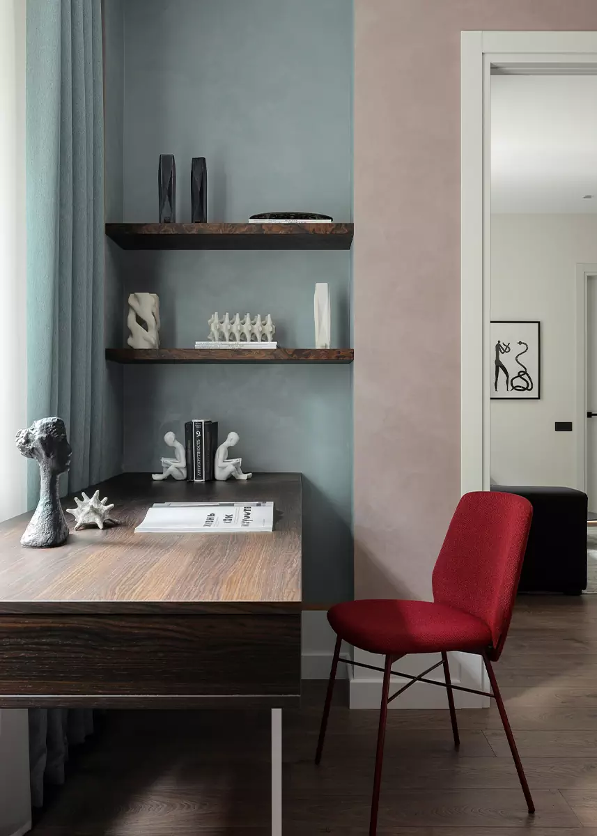 Проходная кухня и контрастные санузлы в интерьере квартиры для сдачи в аренду — проект Анастасии Павловской и Анастасии Курбатовой