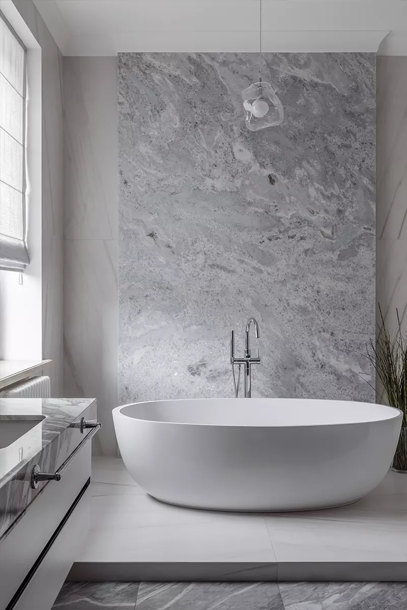 Интерьер семейного дома с французским настроением и библиотекой в английском стиле — проект Ларисы Зверевой