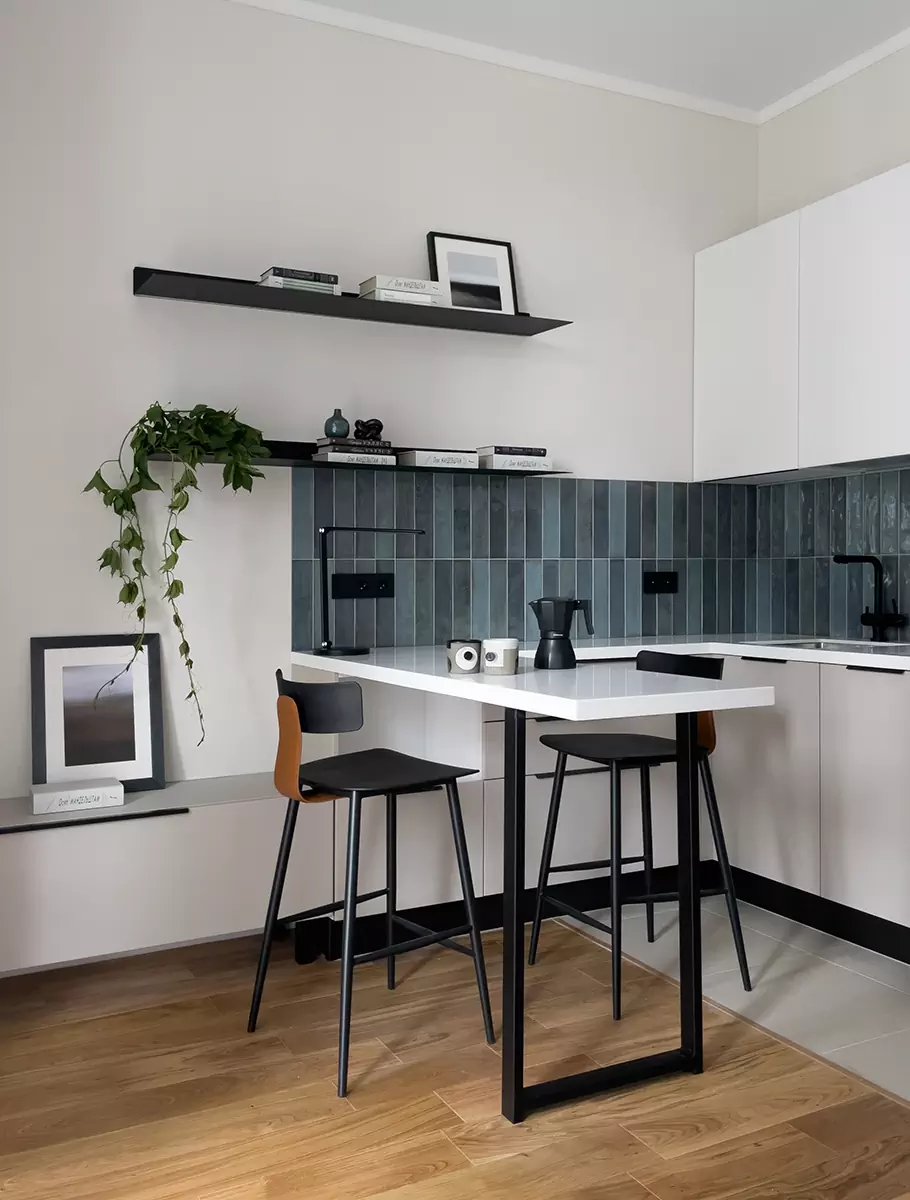 Морские оттенки и трансформируемая мебель в интерьере квартиры площадью 26 квадратных метров — проект Ирины Ващенко