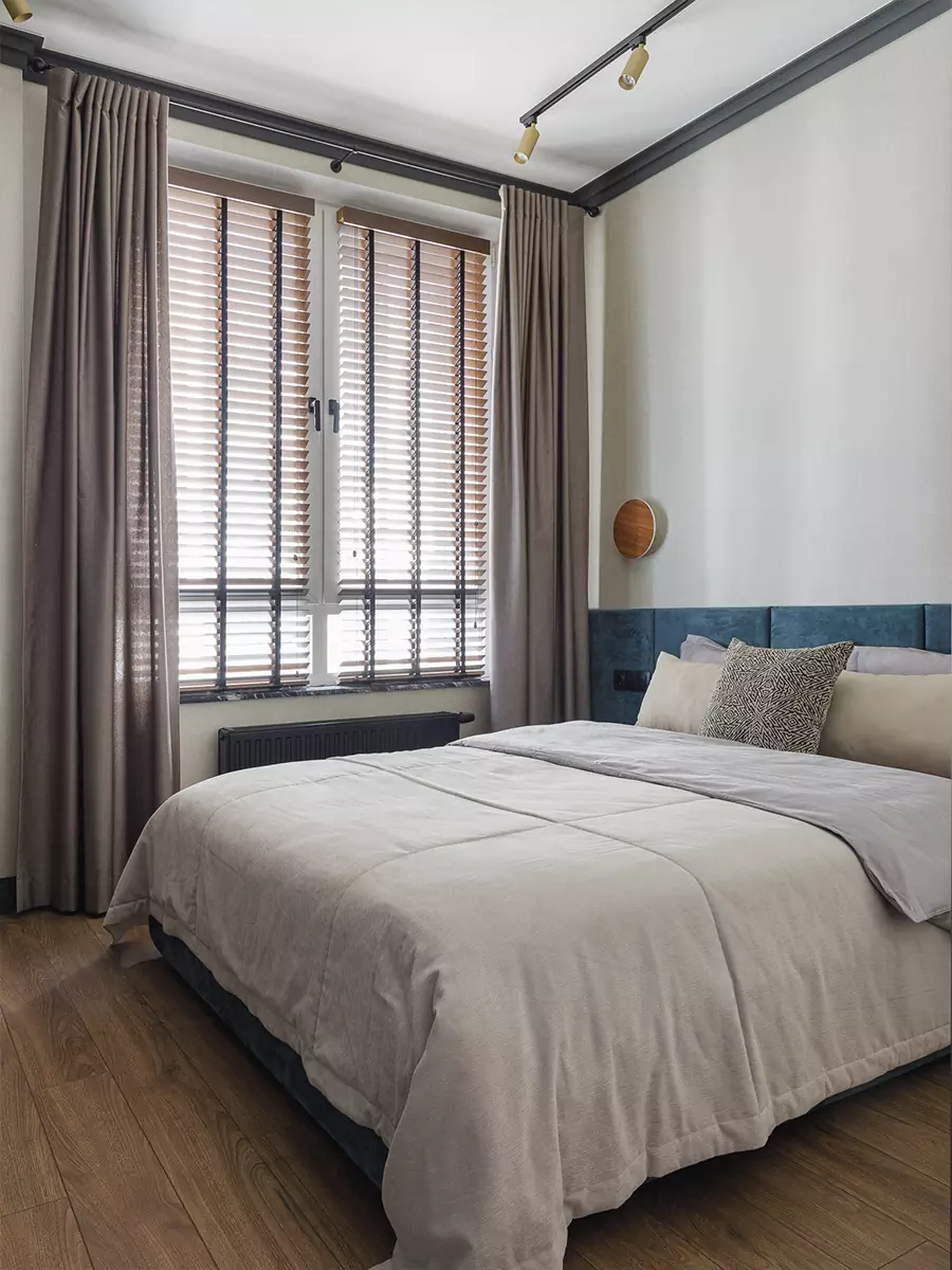 Натуральный камень и детали ручной работы в интерьере квартиры под сдачу в аренду — проект Евгении Николаевой