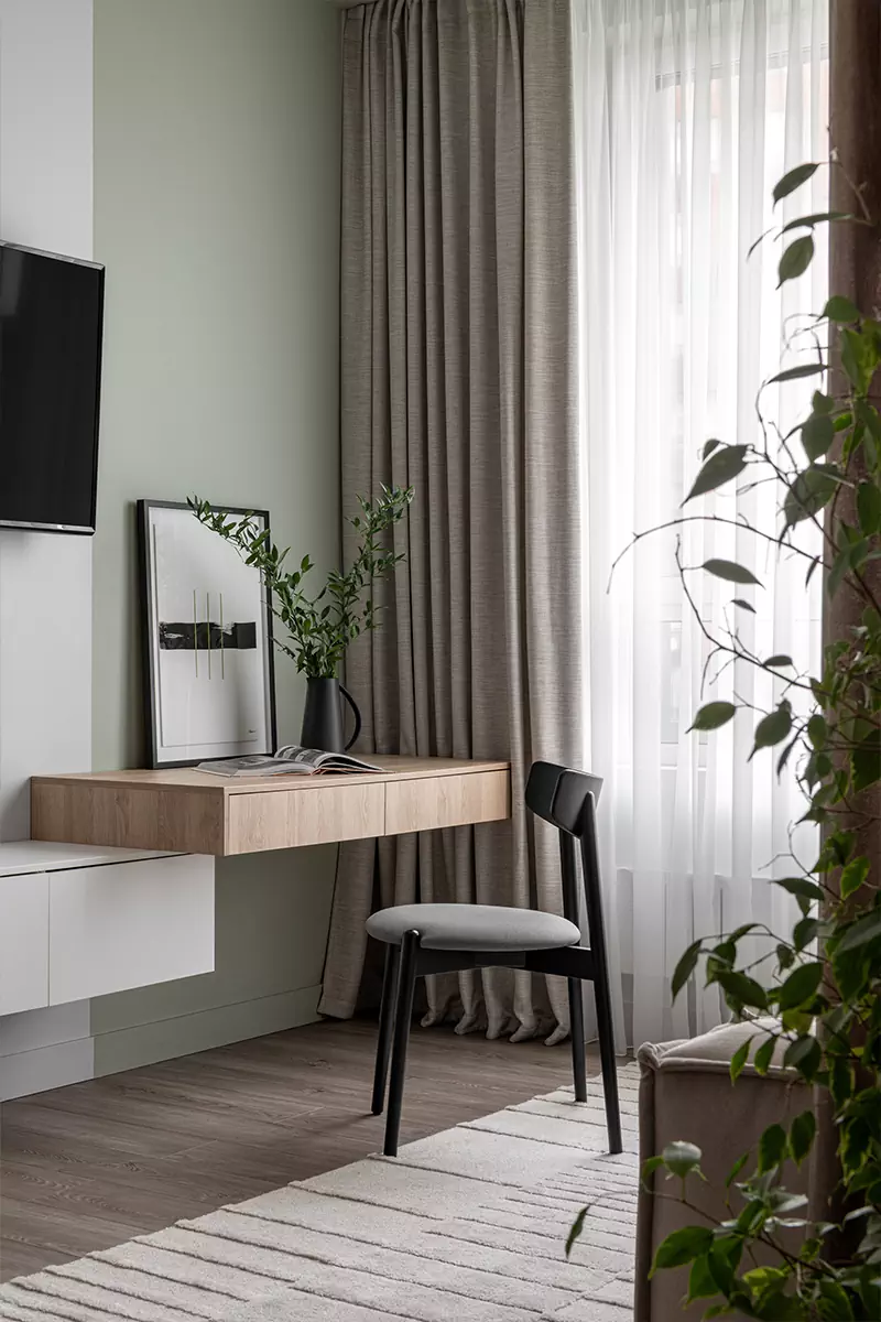 Лаконичные круги и зеленые растения в интерьере квартиры с природными фактурами — проект студии DIB.Interiors