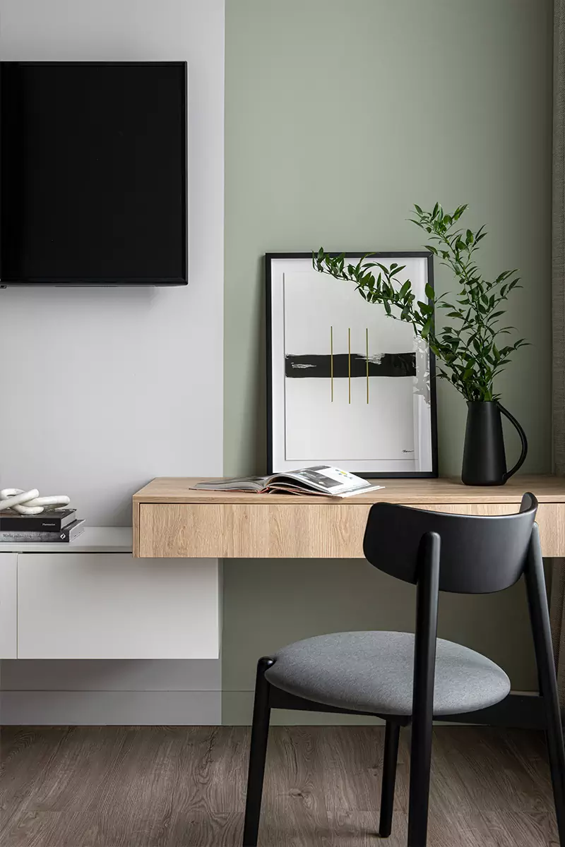 Лаконичные круги и зеленые растения в интерьере квартиры с природными фактурами — проект студии DIB.Interiors