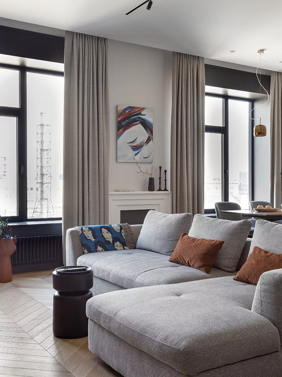 Ритмичные детали и продуманное зонирование в квартире для семьи дизайнера интерьера — проект Светланы Михайловой