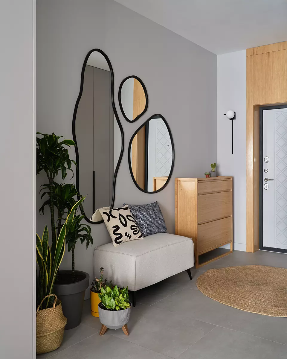 Наполненный теплом интерьер квартиры с уютным текстилем и живыми растениями — проект Дарьи Еникеевой