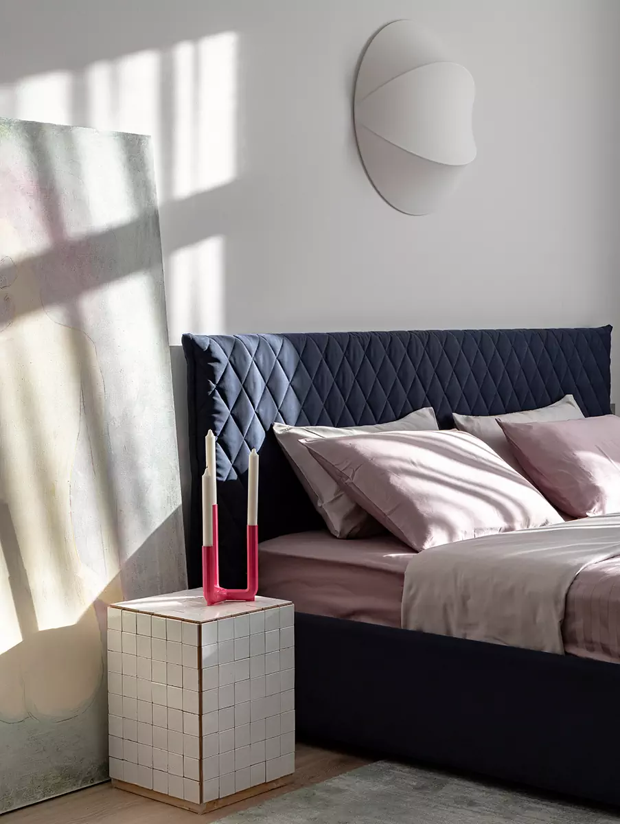 Воздушный и полный света интерьер квартиры с цветовыми акцентами — проект Анастасии Гончаровой