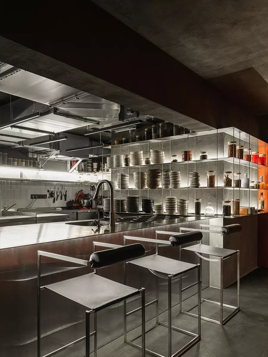 Тактильные материалы в интерьере коктейльного бара с перуанскими корнями — проект бюро Static Aesthetic Architects