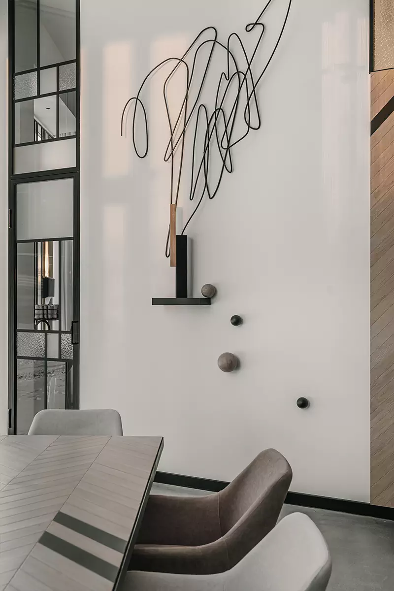 Воздушный интерьер модного гастрономического пространства в Тюмени — проект Анастасии Суховой