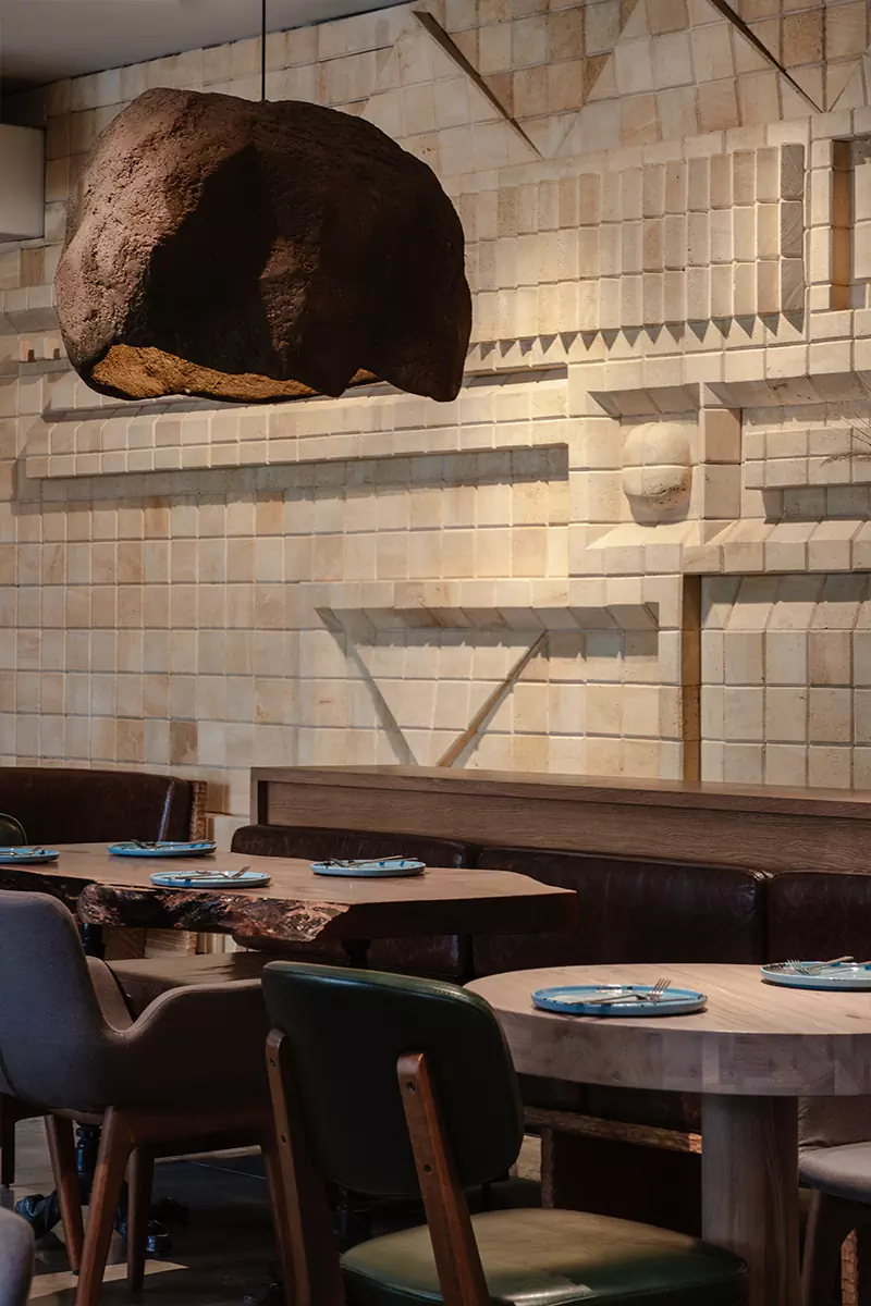 Аутентичный интерьер ресторана и художественной мастерской в сердце Дагестана — проект Дарьи Дурневой