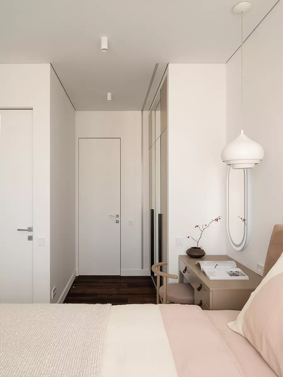 Строгий интерьер семейной квартиры, вдохновленный сюжетами японских гравюр – проект Дарьи Старцевой