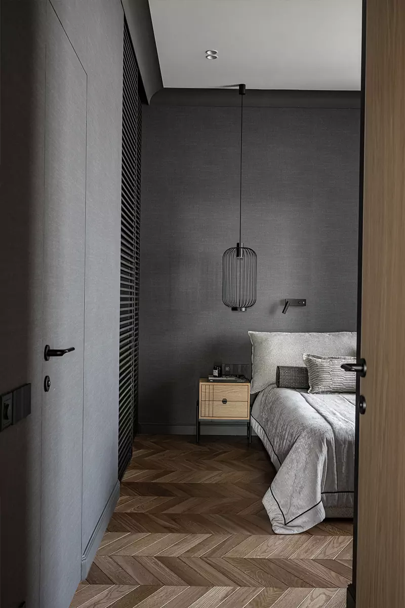 Яркие предметы с характером в эклектичном интерьере семейной квартиры — проект студии Polly Design