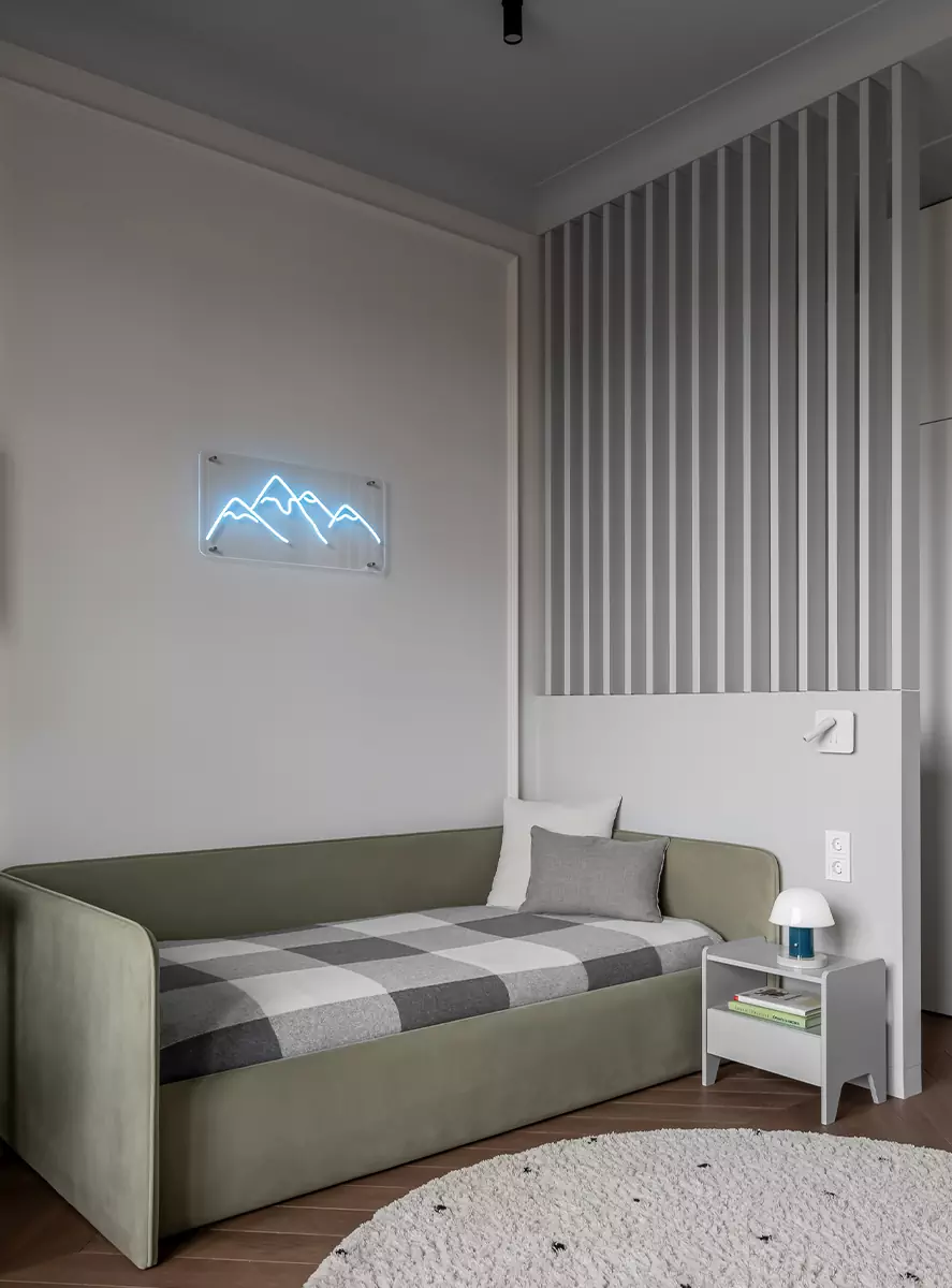 Черно-белые контрасты в интерьере квартиры на Кутузовском проспекте — проект студии ARDdesign