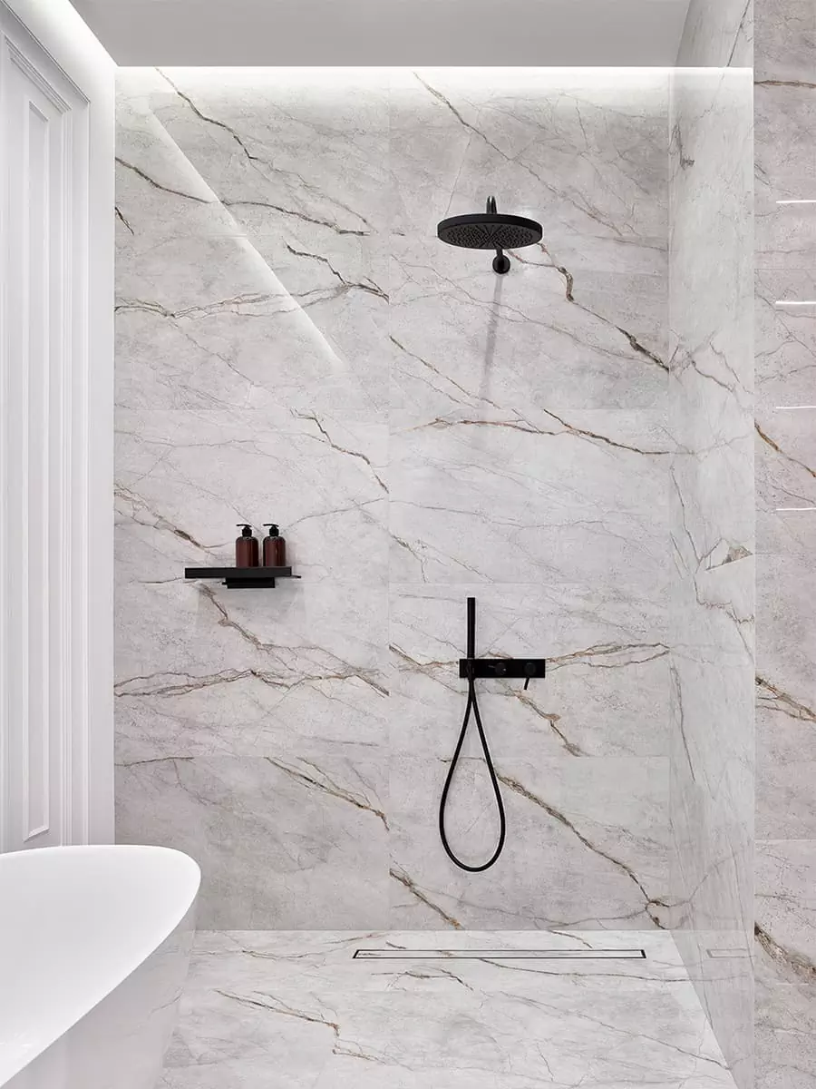 Парадная гостиная и классические молдинги в интерьере просторной квартиры — проект Инны Майерс