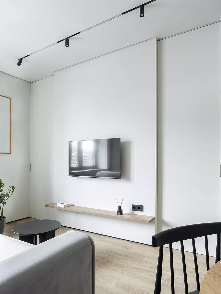 Эргономичные решения и спокойная палитра в интерьере маленькой квартиры для сдачи в аренду — проект студии URAL Interior