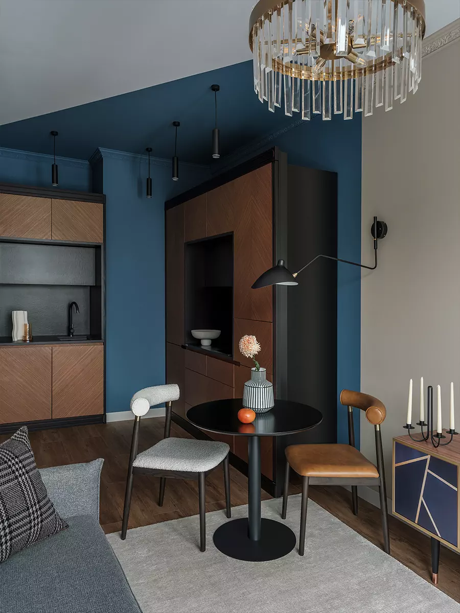 Кухня как сердце дома: акцентный гарнитур в интерьере небольшой квартиры — проект Али Башиловой