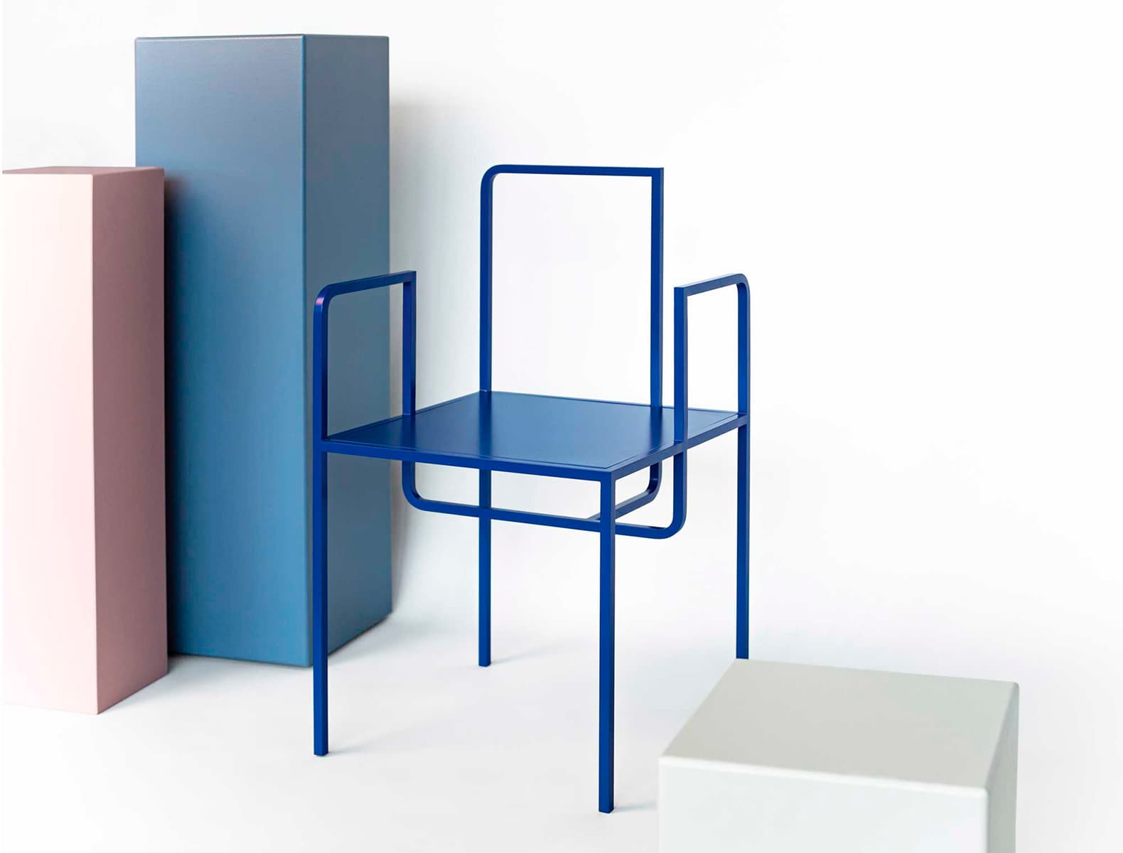 Вим Янов и Милена Беллич: Предметы студии One Plus Eleven