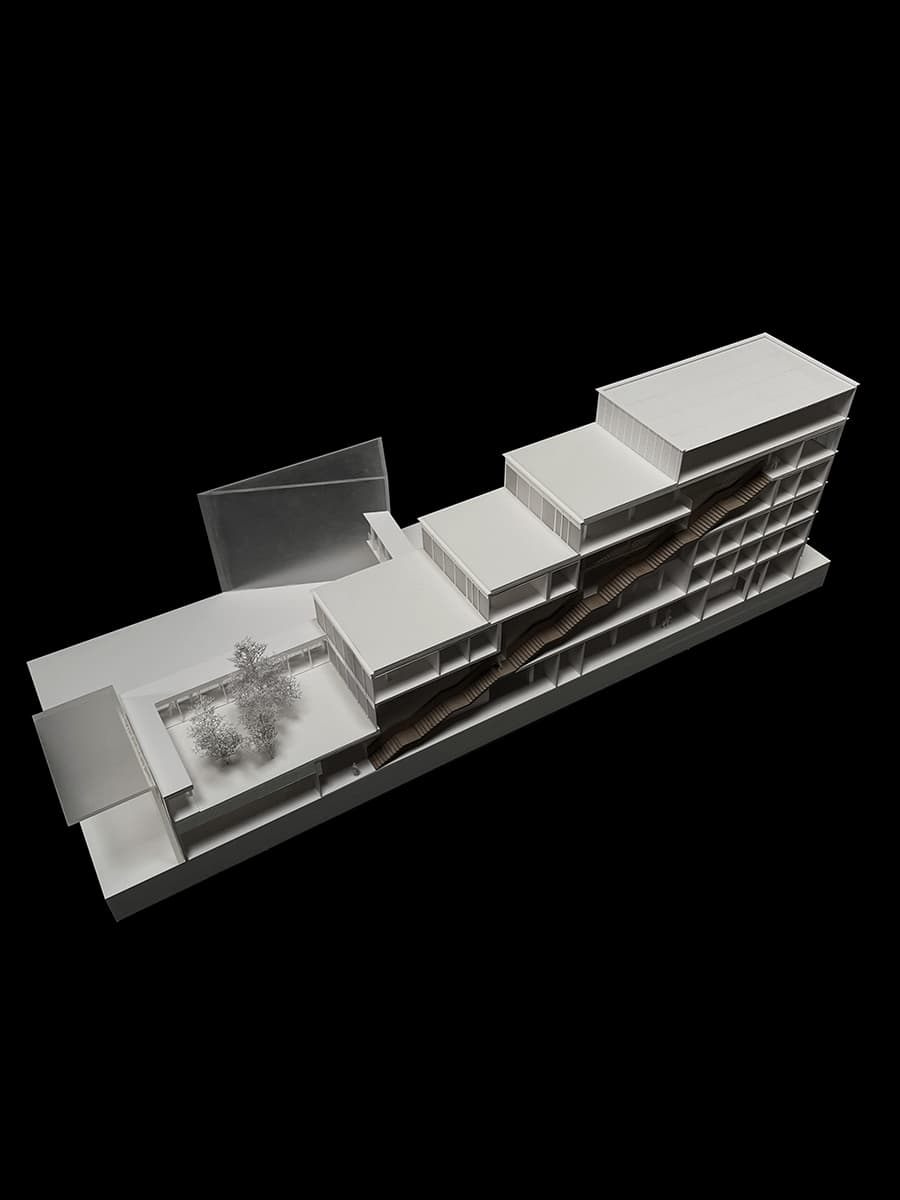 штаб-квартира Финансовой гвардии в Болонье по проекту DEMOGO