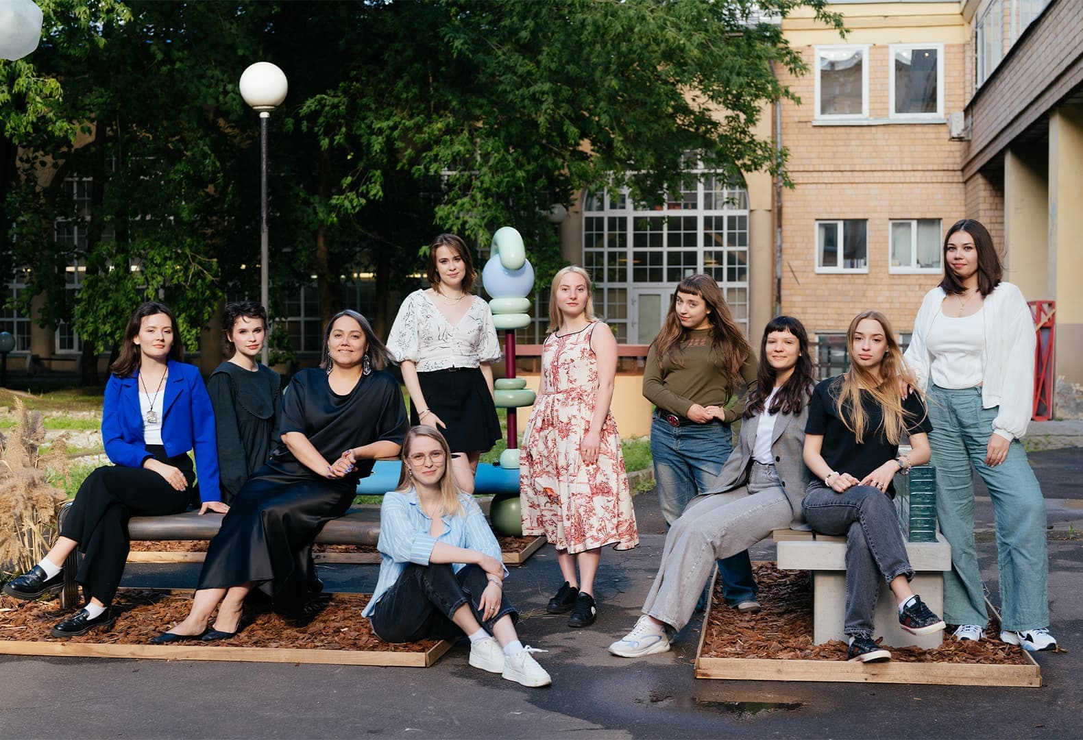 проекты выпускников Строгановки для MR Group