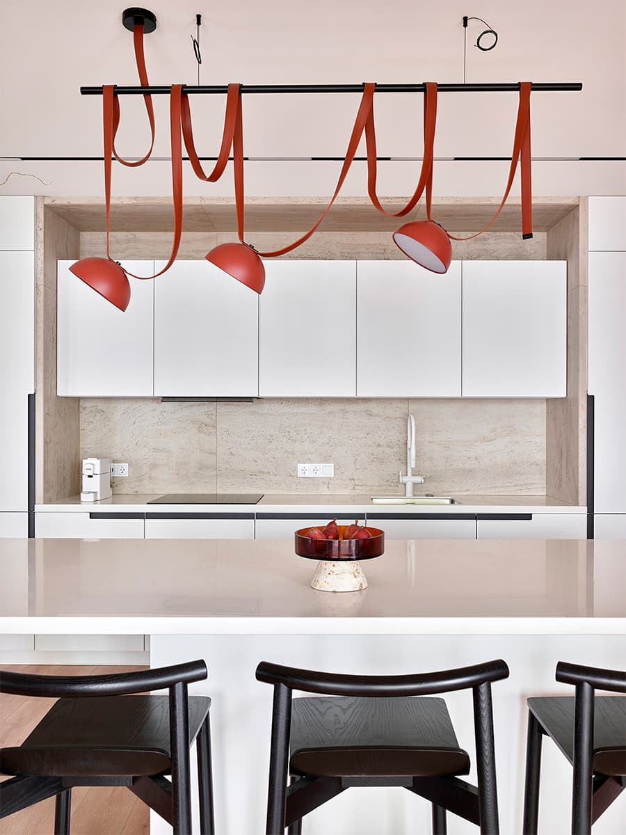 Аутентичный русский декор в воздушном интерьере загородного дома – проект студии интерьера EgoDesign