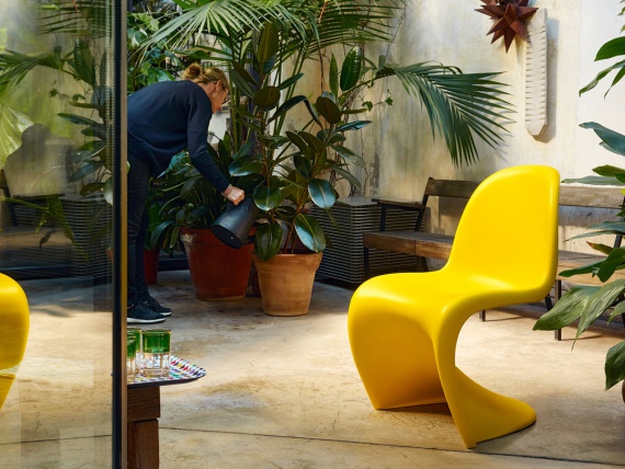 Vitra разыгрывает сезонное издание Panton Chair