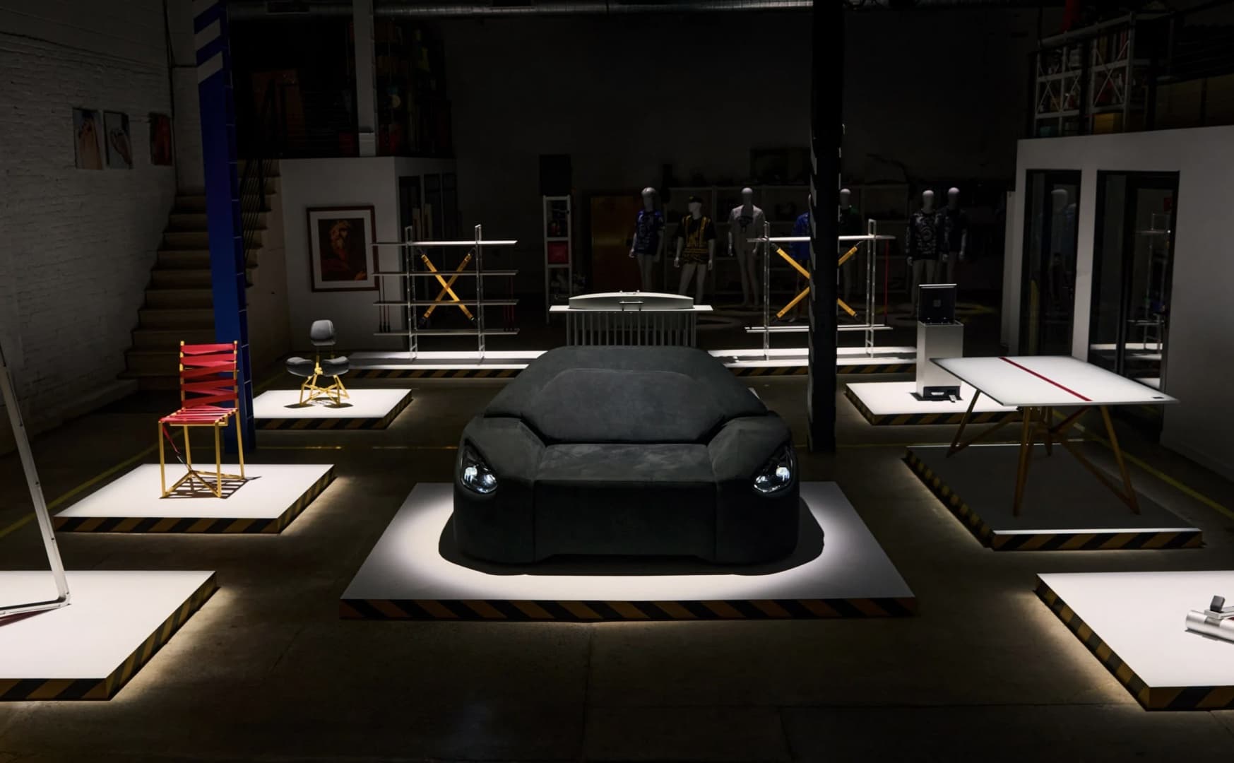 Коллектив MSCHF сделал мебель из запчастей автомобилей Mercedes-AMG