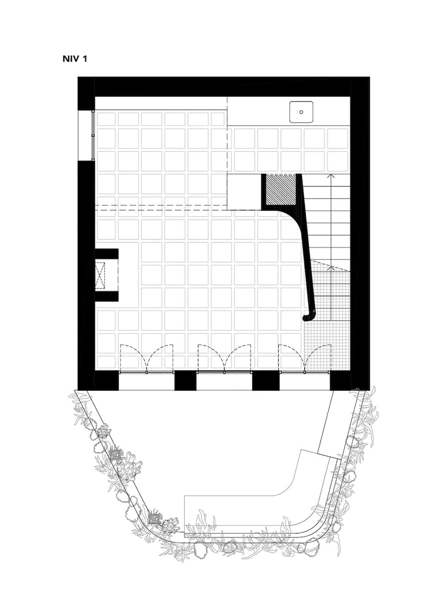 Тонкая материальность в интерьере небольшого парижского коттеджа — проект бюро Geiger & Hijlkema