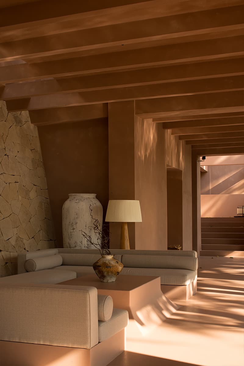 Диалог между человеком и природой Китая в интерьере загородного отеля — проект Робина Ло