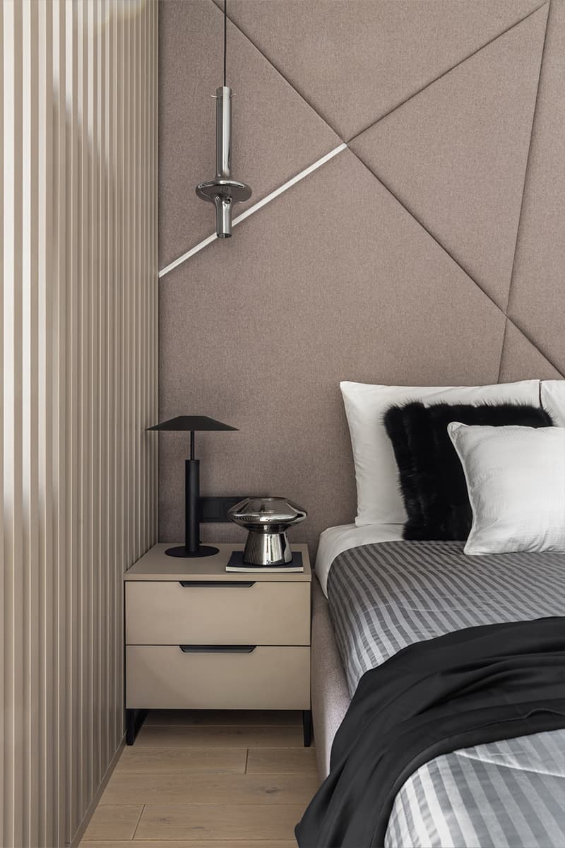 Компактная кухня и необычное зонирование в квартире в Алматы — проект Марины Сапуновой