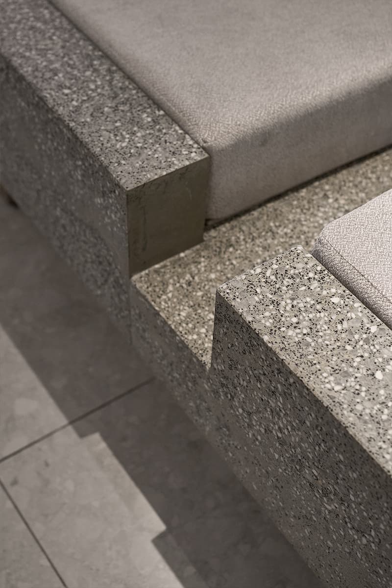 Лаймовый цвет и немного металла в интерьере компактного кафе — проект студии ZeWorkroom w3