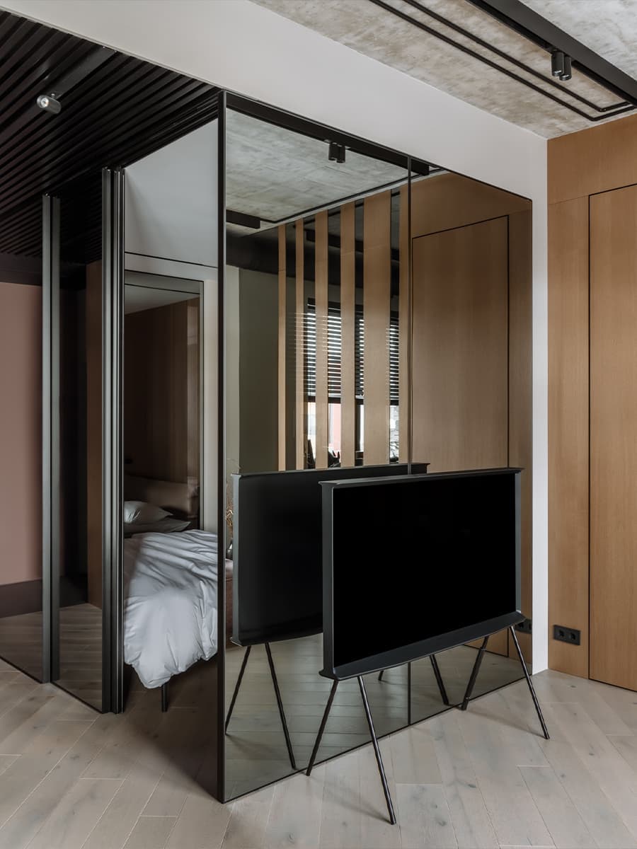 Строгий интерьер квартиры для семьи дизайнера — проект студии Nashe Interiors