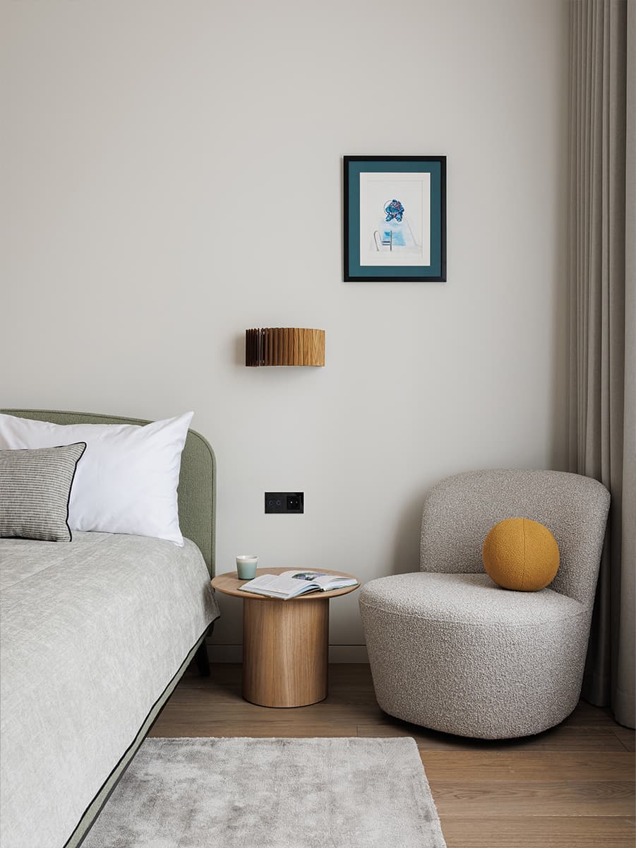 Ковры, искусство и азиатские нотки в интерьере семейной квартиры — проект Альбины Макарчиковой