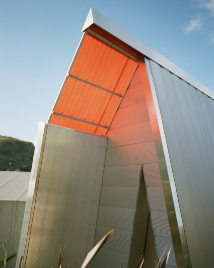 Студия Bull O'Sullivan Architecture построила крошечную часовню в Новой Зеландии