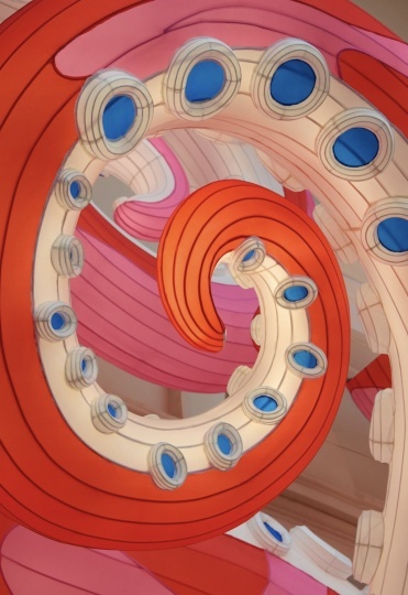 В Гран-пале появилась инсталляция Такаси Мураками и Louis Vuitton