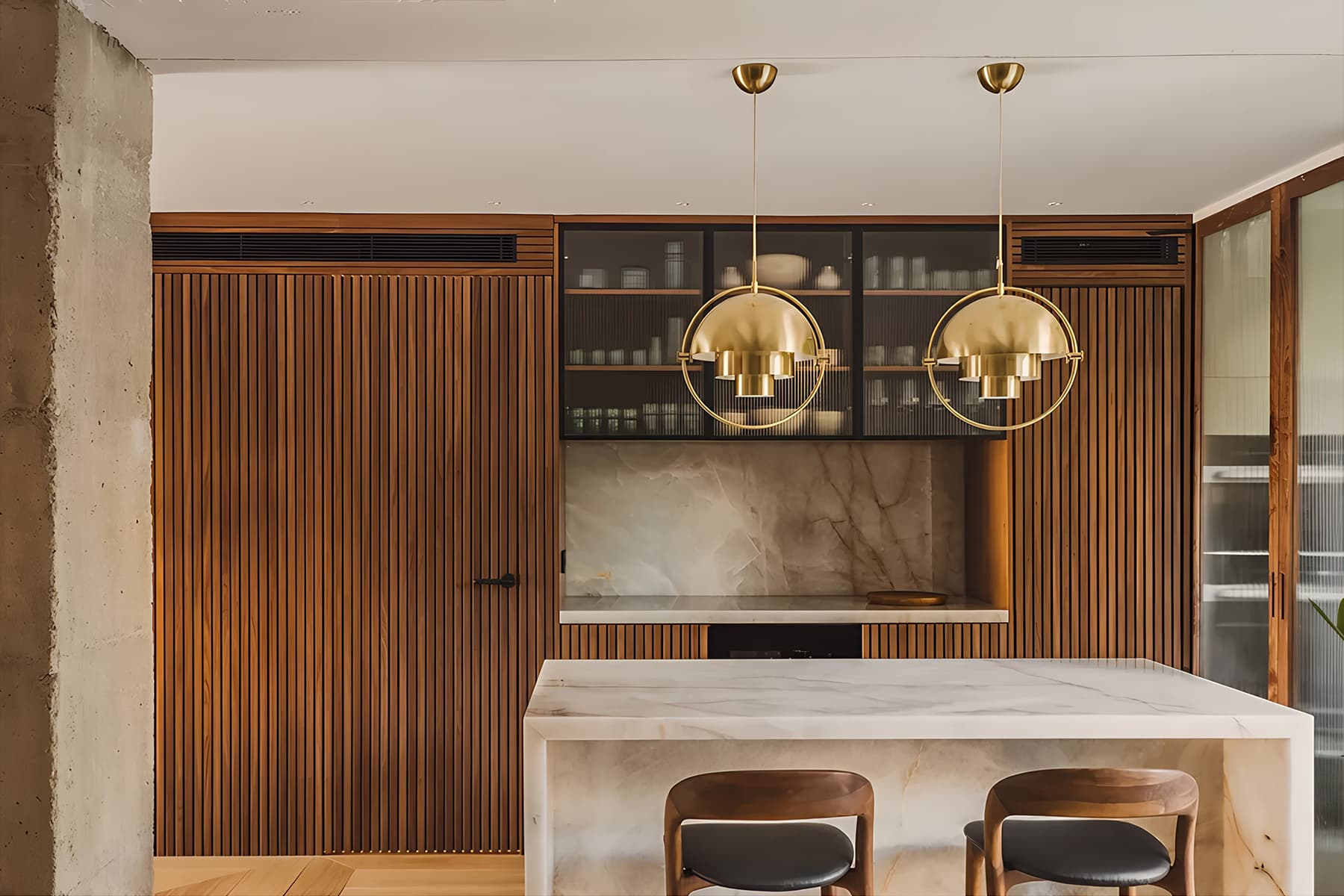 Переосмысление бруталистской архитектуры в интерьере квартиры-дуплекса — проект LOBB Studio