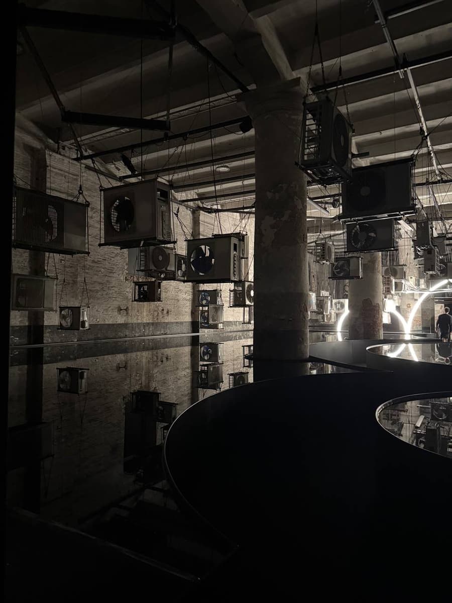 Чем запомнилась Венецианская архитектурная биеннале 2025: дневники Анны Сысоевой