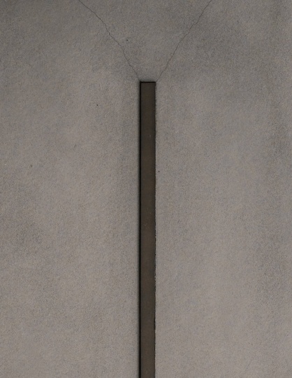 Со Коидзуми переосмыслил асфальт в серии мебели As